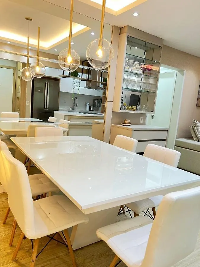 Apartamento No Centro Em Balneário Camboriú ブラジル